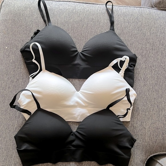 Truekind Shapermint comfort bras. - Picture 2 of 3